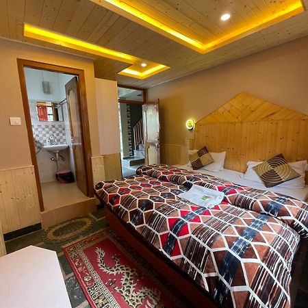Hostel La Voglia-Old Manali Zewnętrze zdjęcie