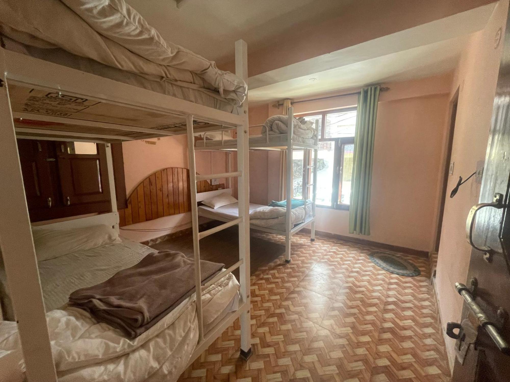Hostel La Voglia-Old Manali Zewnętrze zdjęcie