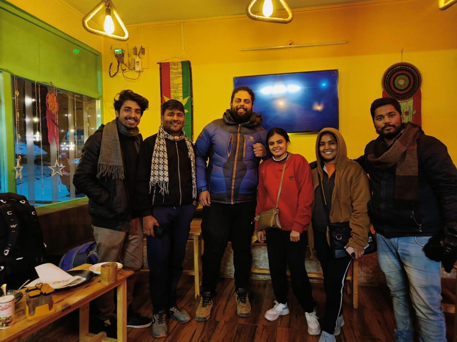Hostel La Voglia-Old Manali Zewnętrze zdjęcie
