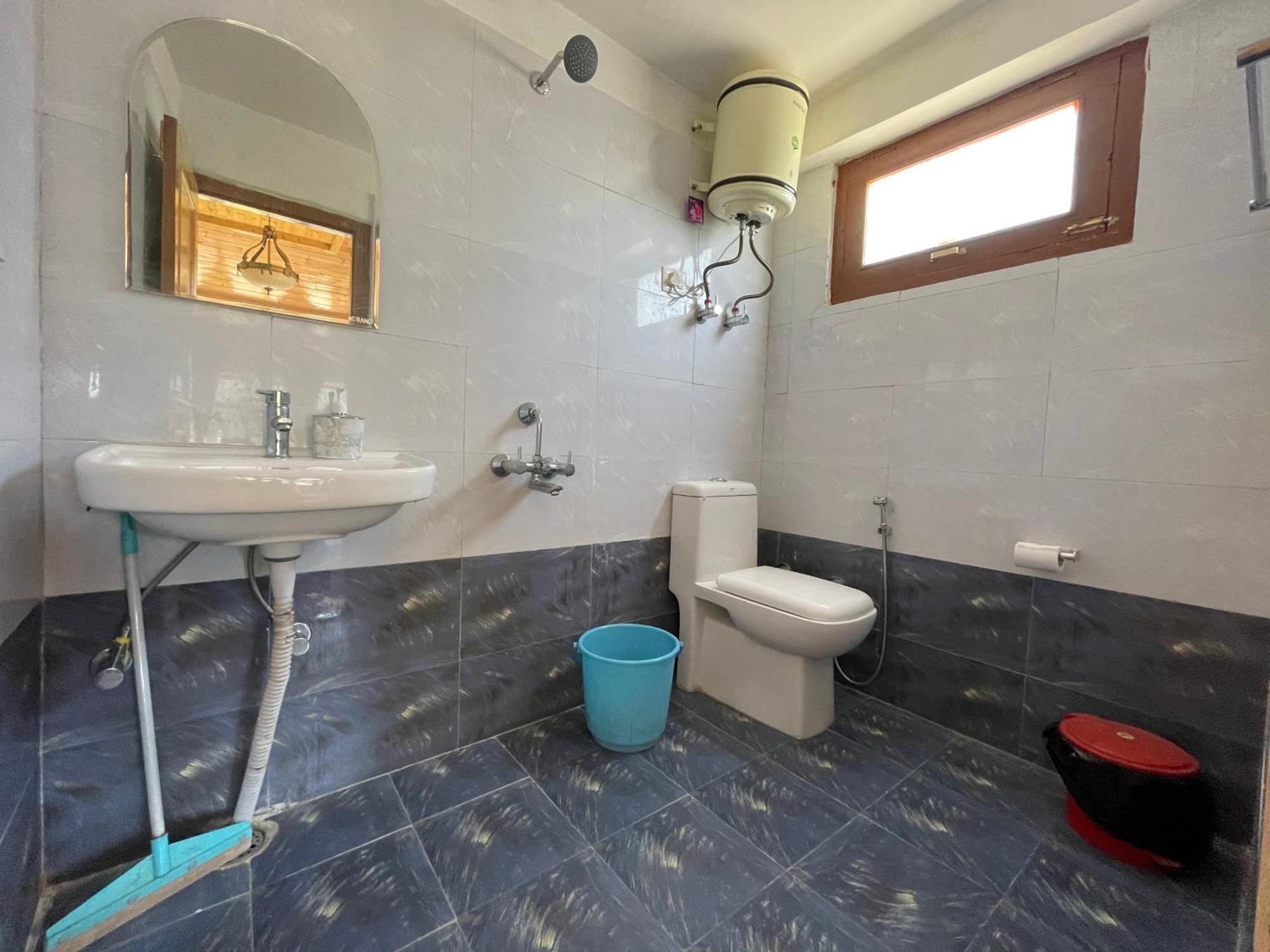 Hostel La Voglia-Old Manali Zewnętrze zdjęcie