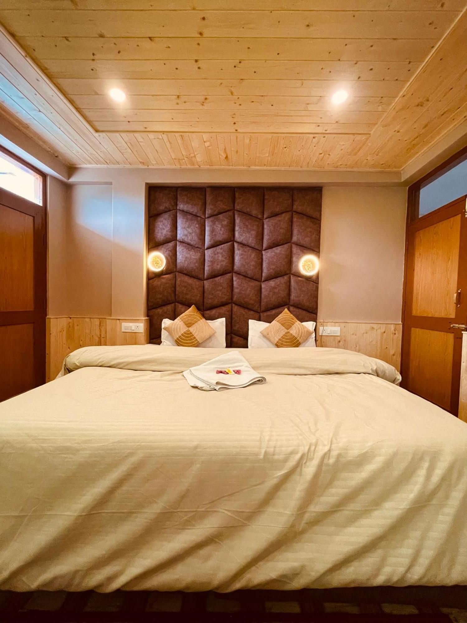 Hostel La Voglia-Old Manali Zewnętrze zdjęcie